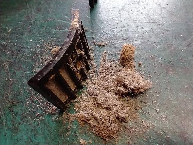 blocked air filters are the biggest cause of over heating on horse clippers. Have your horse clippers serviced at Oakside Saddlery